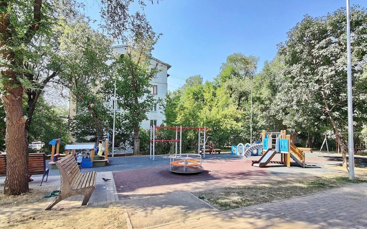 Апартаменты 10-Й Микрорайон, 5А Almaty Eksteriør billede